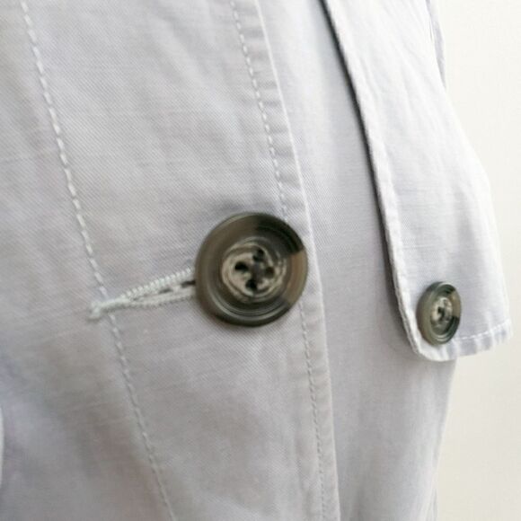 cabi linen & cotton trench style coat in periwinkle, lilac medium - Picture 11 of 16